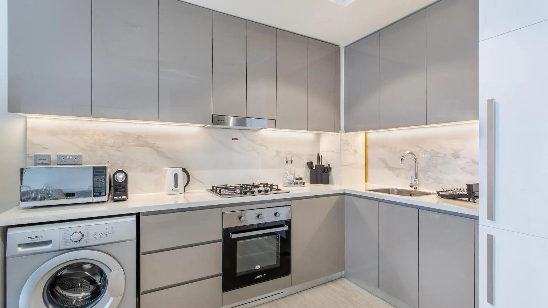 Elegant 1Br Retreat In Azizi Riviera 36 Apartment Dubai 0*,