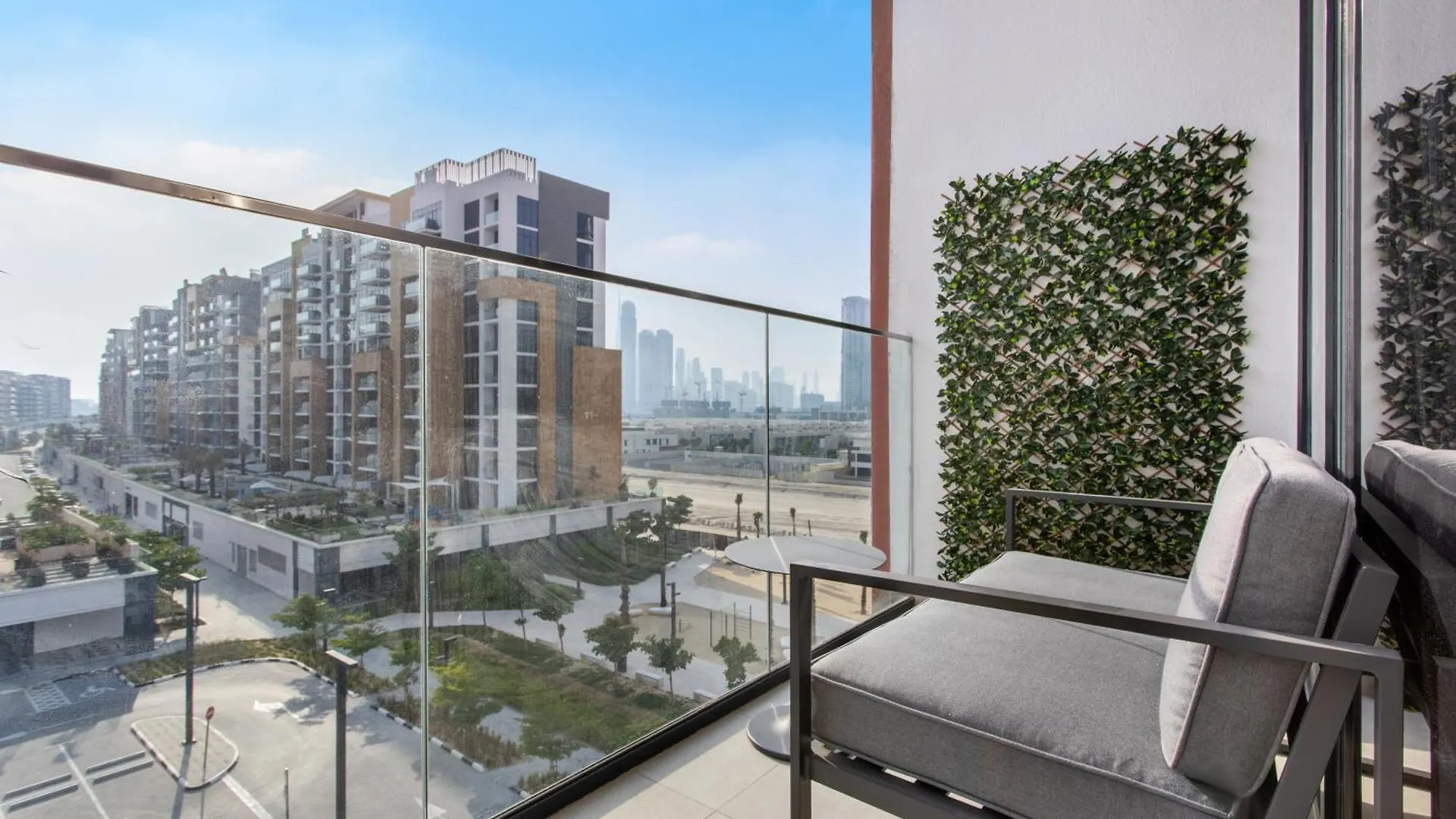 Elegant 1Br Retreat In Azizi Riviera 36 Apartment Dubai